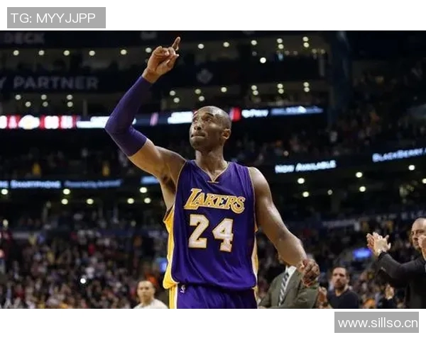 湖人队官方社交媒体分享SnoopDogg造访训练馆精彩瞬间支持主队氛围浓厚