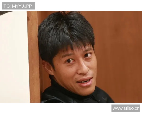 张耀坤正式担任大连鲲城总经理兼主教练曲晓辉被免去所有职务 张耀坤正式担任大连鲲城总经理兼主教练曲晓辉被免去所有职务